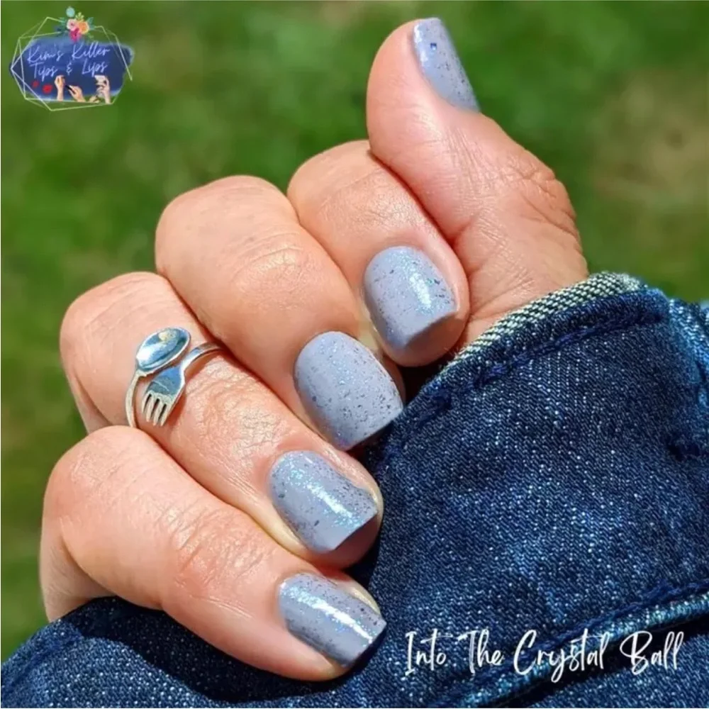 *Retired* Color Street: Into the Crystal Ball | Gray Silver Blue Glitter Fall
